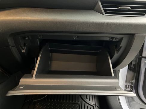 Used 2024 Nissan Altima 2.5 SR image 24