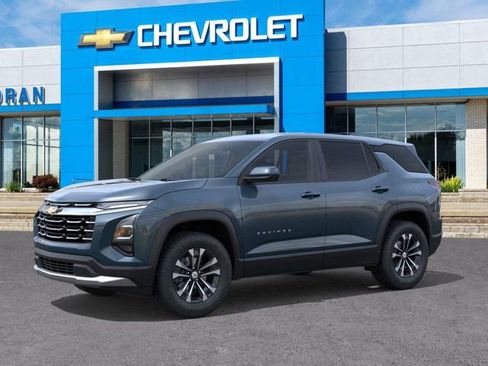 New 2026 Chevrolet Equinox LT image 2