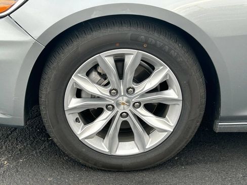 Used 2024 Chevrolet Malibu LT FWD image 11