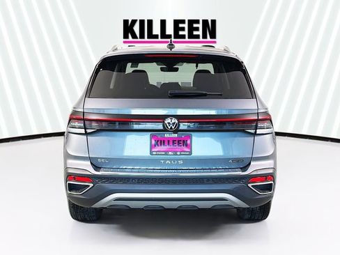 Used 2025 Volkswagen Taos SEL image 6
