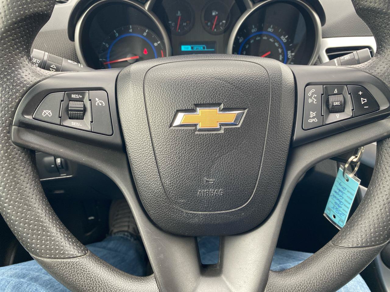 Used 2016 Chevrolet Cruze LT FWD image 17