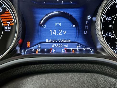 Used 2023 Jeep Cherokee Altitude Lux image 20