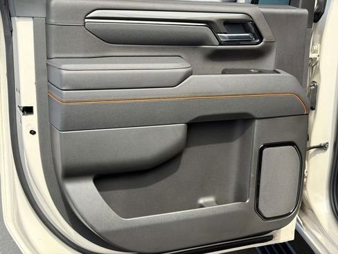 New 2026 GMC Sierra 2500 AT4 w/ AT4 Premium Plus Package image 13