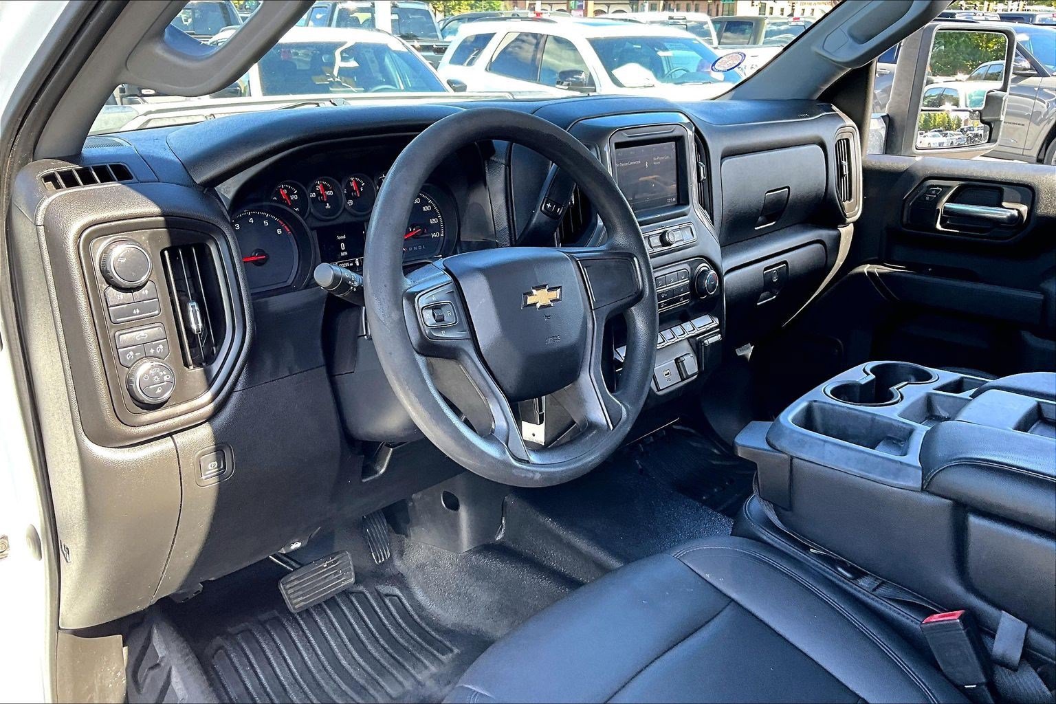 Used 2020 Chevrolet Silverado 2500 W/T w/ WT Safety Package AWD/4WD image 11