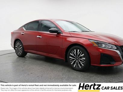 Used 2025 Nissan Altima 2.5 SV