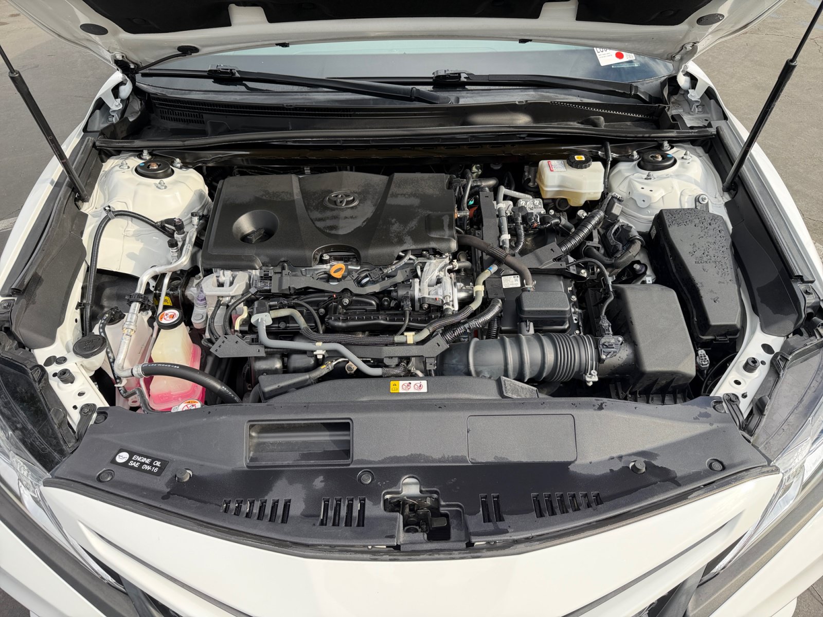 Used 2020 Toyota Camry SE w/ Carpet Mat Package FWD image 22