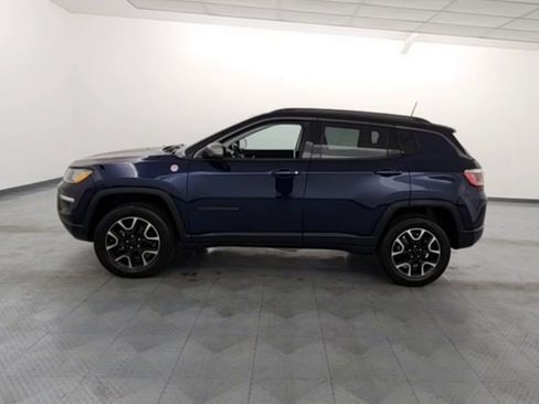 Used 2019 Jeep Compass Trailhawk image 5