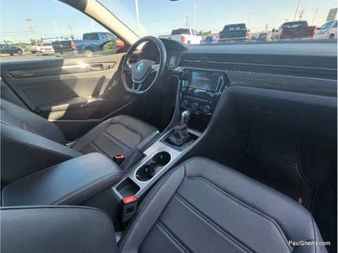 Used 2020 Volkswagen Passat 2.0T R-Line FWD image 35
