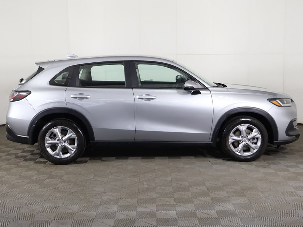 Used 2024 Honda HR-V LX image 15