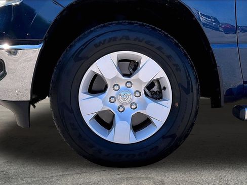 Used 2023 RAM 1500 Big Horn AWD/4WD image 8