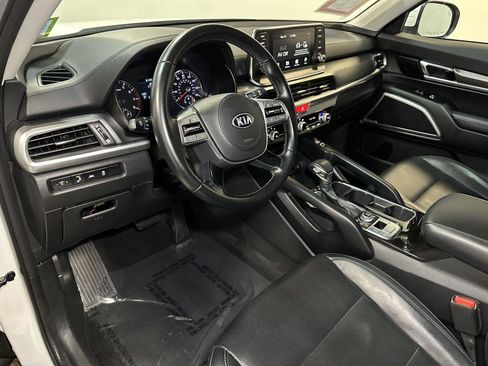 Used 2020 Kia Telluride S image 24