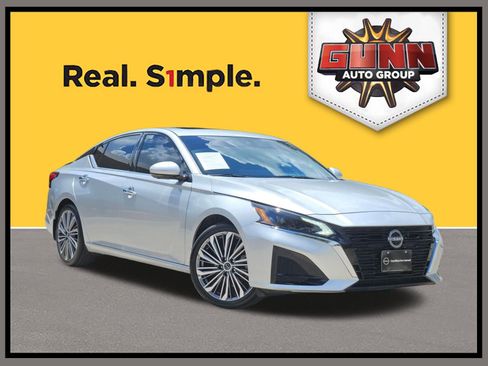 Certified 2025 Nissan Altima 2.5 SL FWD image 1