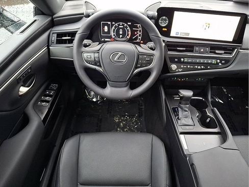 Certified 2023 Lexus ES 350 w/ Premium Package image 23