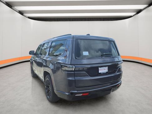 New 2026 Jeep Grand Wagoneer Limited AWD/4WD image 4