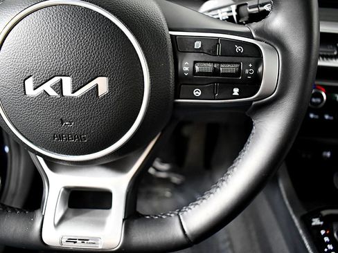 Used 2023 Kia K5 GT-Line image 26