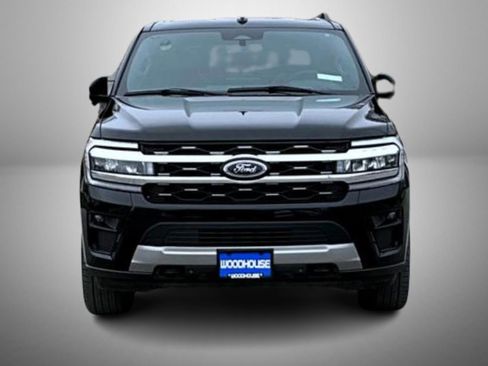 Used 2024 Ford Expedition Max Limited image 2