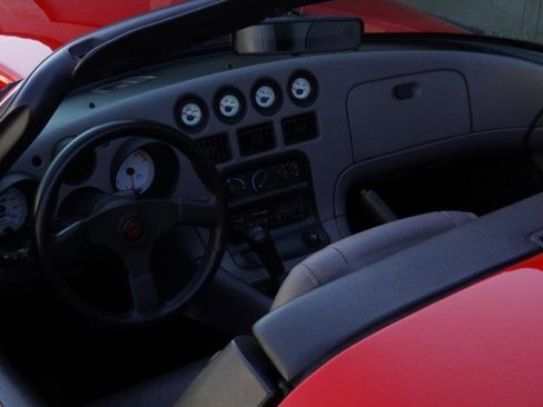 Used 1994 Dodge Viper RT/10 image 28