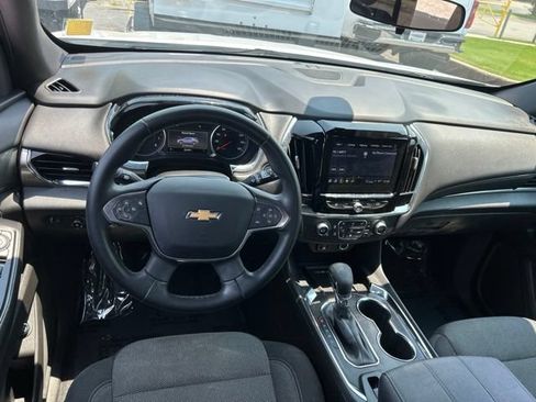 Used 2023 Chevrolet Traverse LT w/ LPO, Cargo Package AWD/4WD image 26