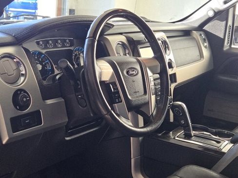 Used 2014 Ford F150 Platinum image 22