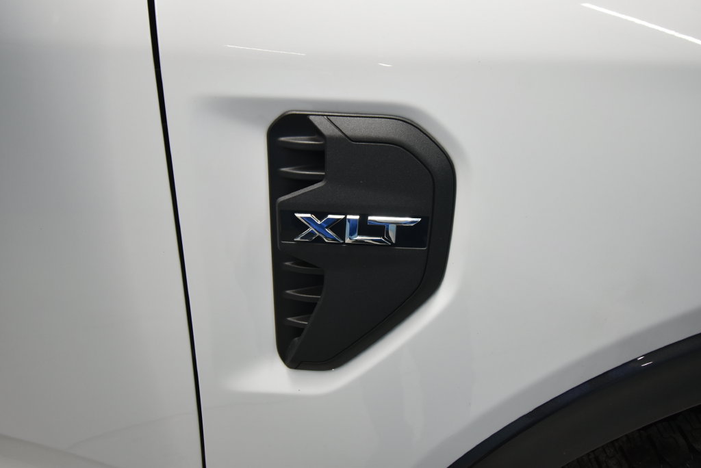 Used 2024 Ford Ranger XLT w/ Technology Package AWD/4WD image 37