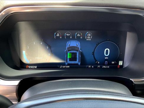 Used 2025 Ford F150 Platinum image 47