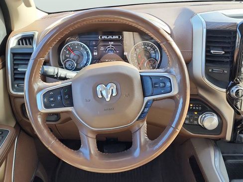 Used 2020 RAM 1500 Laramie image 10