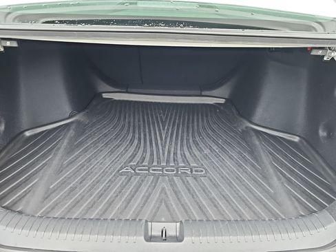 Used 2025 Honda Accord SE image 12