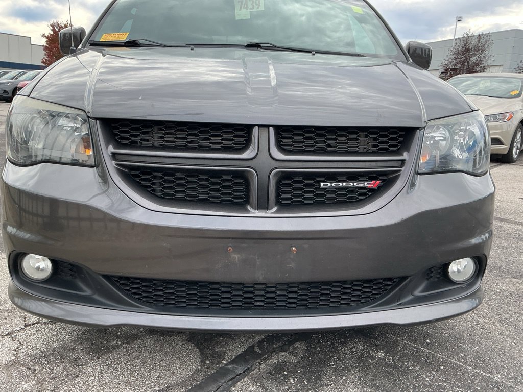 Used 2016 Dodge Grand Caravan R/T w/ Driver Convenience Group FWD image 14
