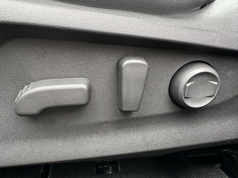 Used 2024 Subaru Forester Limited image 20