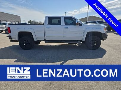 Used 2017 GMC Sierra 2500 Denali w/ Duramax Plus Package