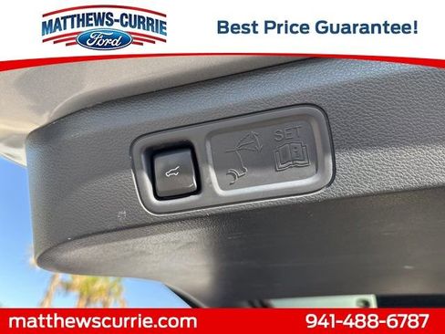 Certified 2024 Ford Expedition Platinum image 15