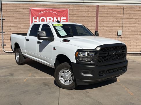 Used 2024 RAM 2500 Tradesman AWD/4WD image 3