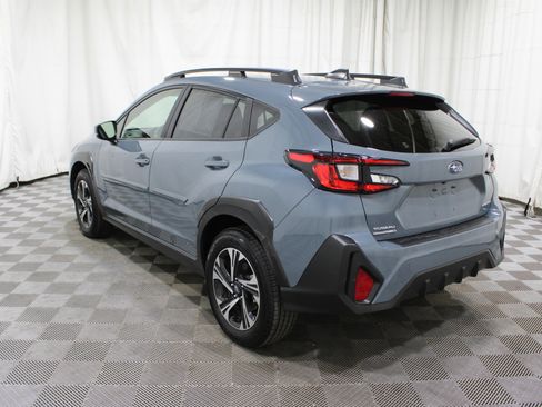 Used 2025 Subaru Crosstrek 2.0i Premium image 32