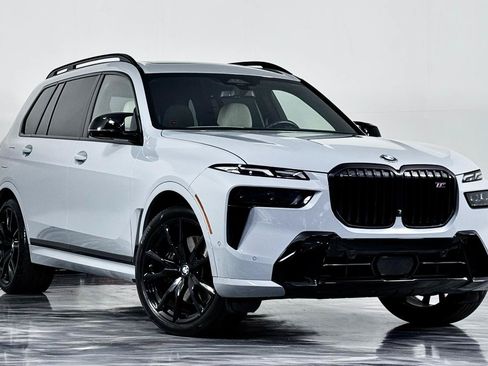 Used 2024 BMW X7 M60i w/ Executive Package AWD/4WD image 2