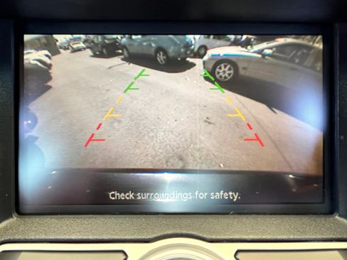 Used 2012 INFINITI G25 Journey RWD image 20