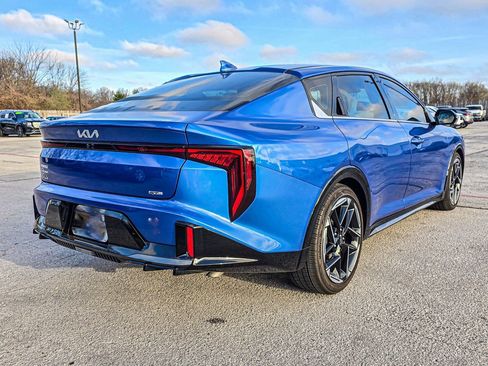 Used 2025 Kia K4 GT-Line w/ GT-Line Premium Package image 6