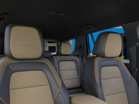 New 2026 Chevrolet Equinox ACTIV image 24