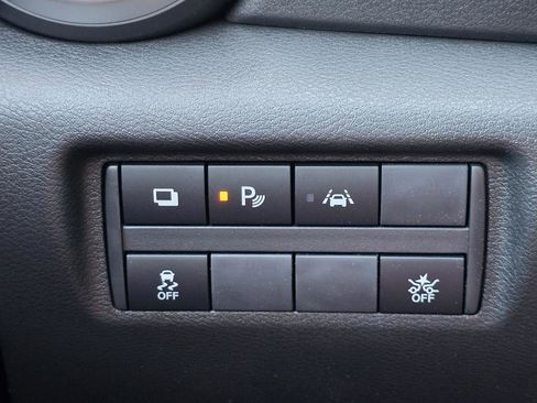 New 2025 Nissan Versa S w/ Trunk Package image 23