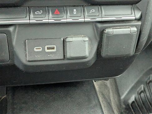 Used 2022 Chevrolet Silverado 1500 W/T w/ WT Fleet Convenience Package image 24