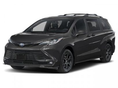 New 2026 Toyota Sienna XLE Woodland Edition