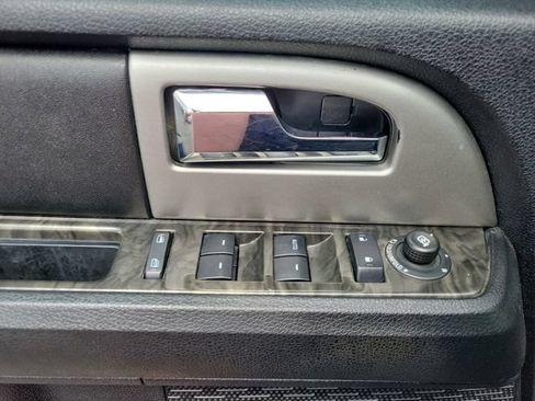Used 2015 Ford Expedition Limited w/ Equipment Group 301A AWD/4WD image 15