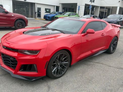 Used 2018 Chevrolet Camaro ZL1 RWD image 3