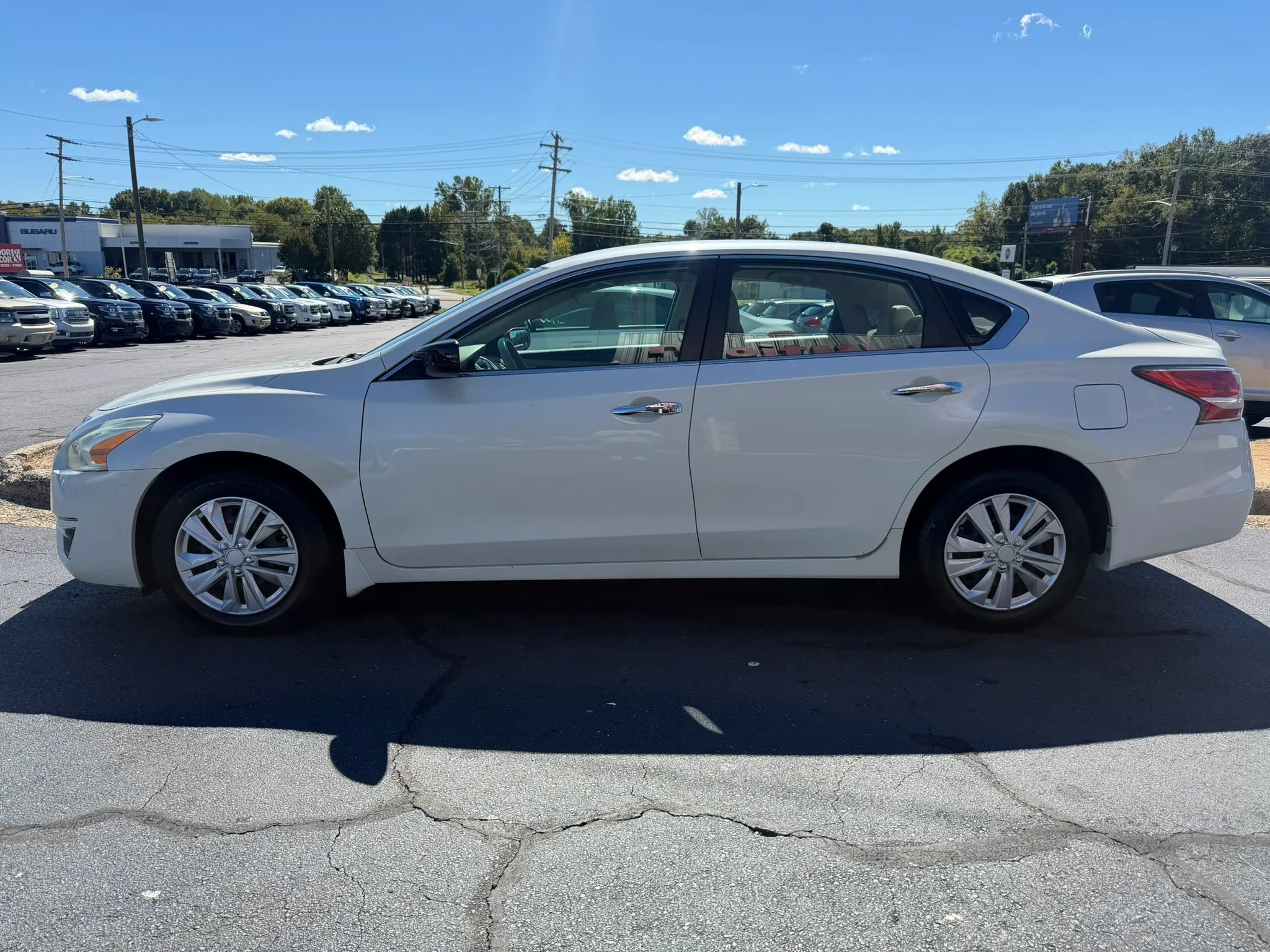 Used 2015 Nissan Altima 2.5 S w/ Power Driver Seat Package FWD image 4