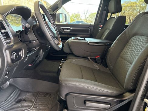 Used 2025 RAM 1500 Lone Star image 13
