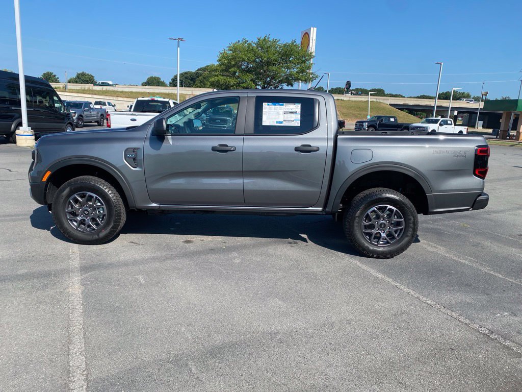 New 2026 Ford Ranger XLT w/ Equipment Group 301A High AWD/4WD image 4