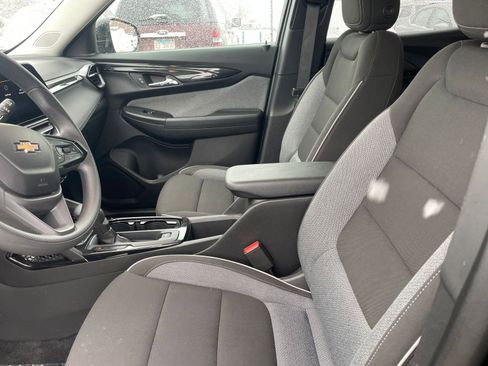 Used 2025 Chevrolet TrailBlazer LT image 27