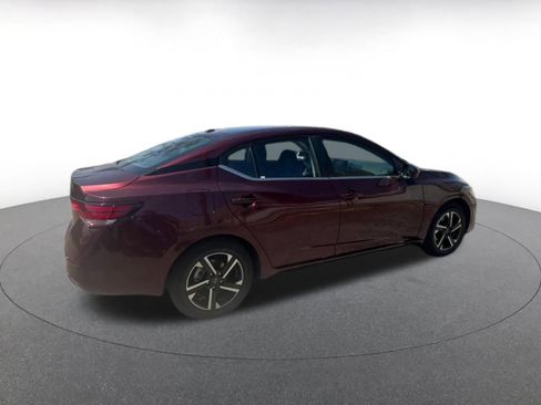 Used 2025 Nissan Sentra SV image 12