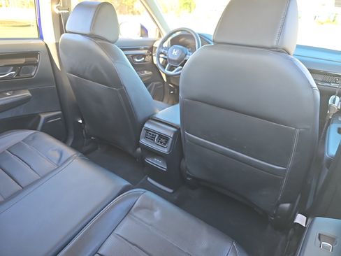 Used 2024 Honda CR-V EX-L image 11