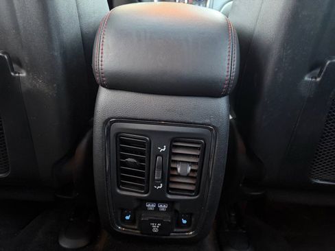 Used 2014 Dodge Durango R/T w/ Premium Nappa Leather Group image 31