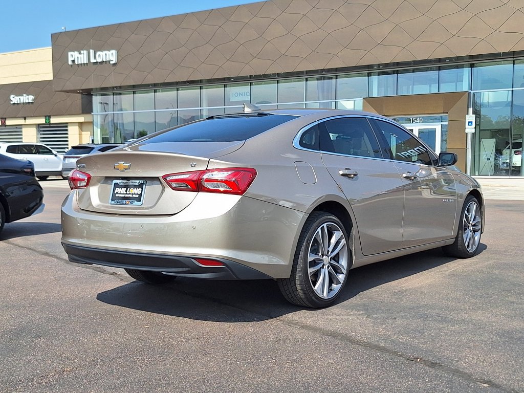 Used 2024 Chevrolet Malibu LT FWD image 3